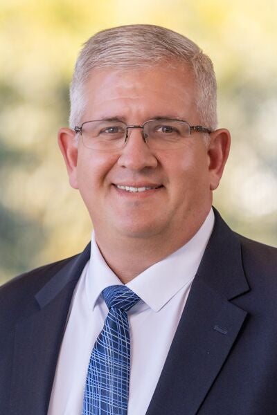 Standard JPG-Dr Mark Conrad_Headshot_2x3