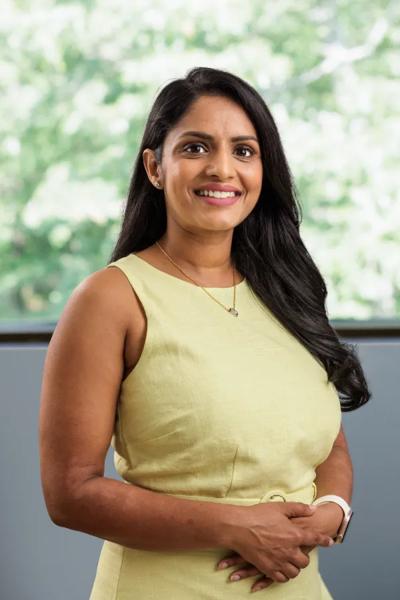 webimage-nitika-bansal-md-headshot_2x3.jpg